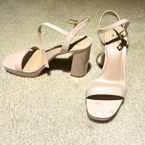 Heel size 9